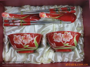 家居日用品與食品 提升生活品質(zhì)的雙翼